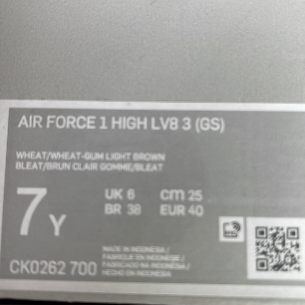 Nike Air Force 1 Hight LV8 3 Youth - Picture 16 of 16